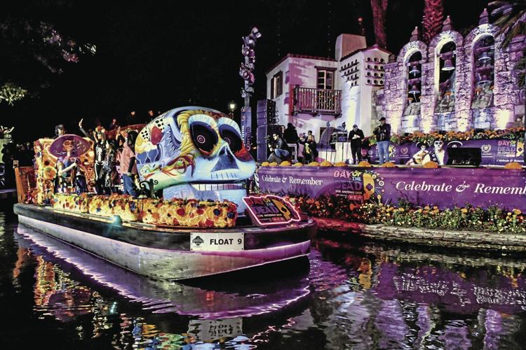 TRAVEL-UST-SANANTONIO-DAY-DEAD-2-MCT