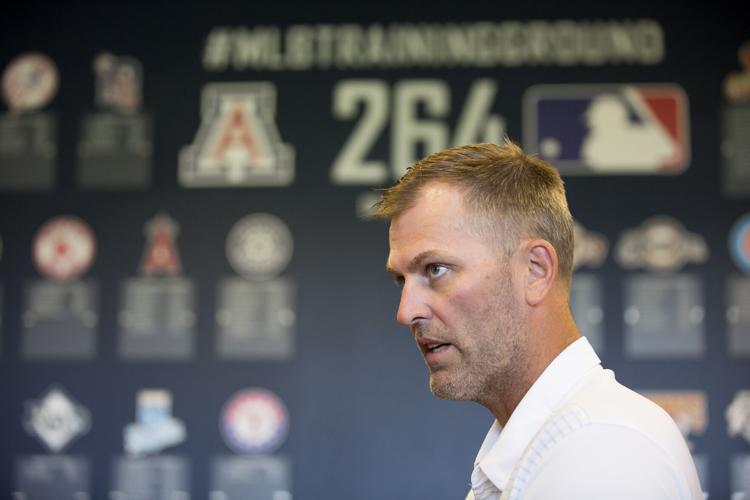 060321-tuc-spt-uabaseball-p2