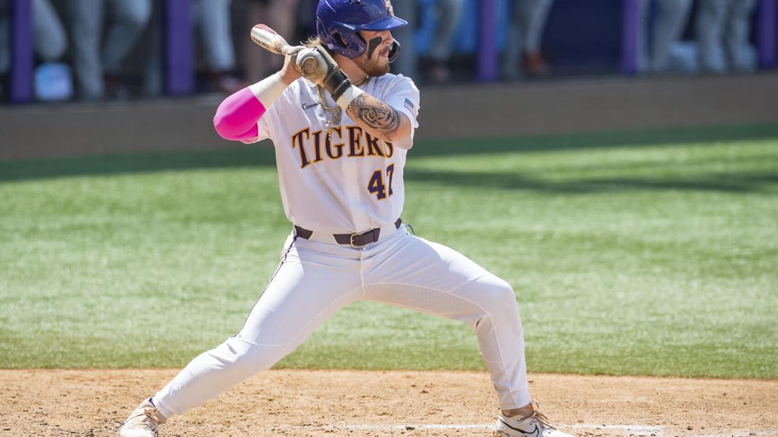No. 4 Clemson knocked out in 10th straight regional