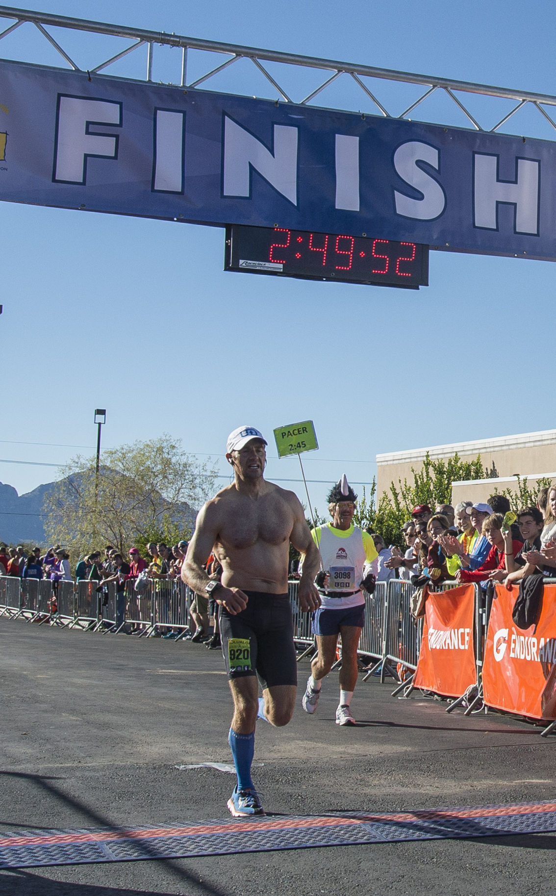 Photos 2014 Tucson Marathon Running