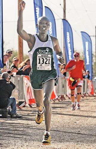 Kenyan wins race, comes up short in bid for record  