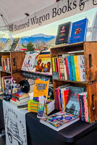 Books Independent Wave