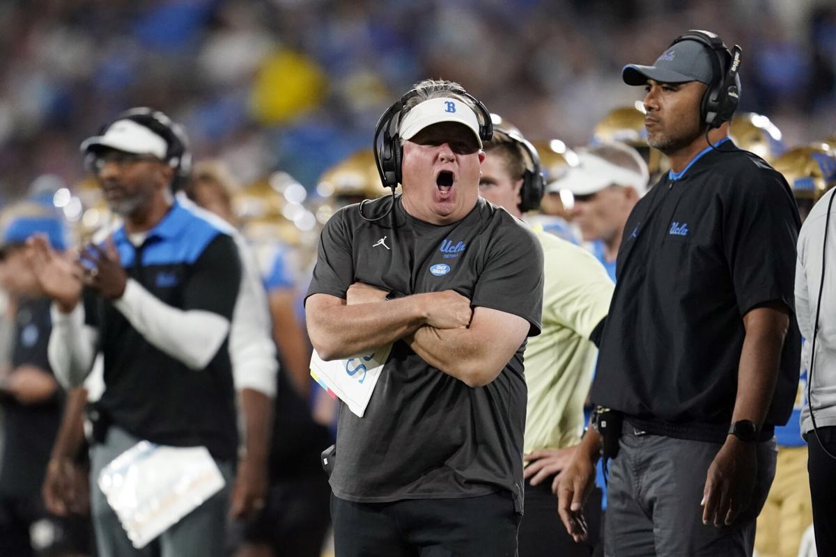 011322-tuc-spt-pac12hotline-p1