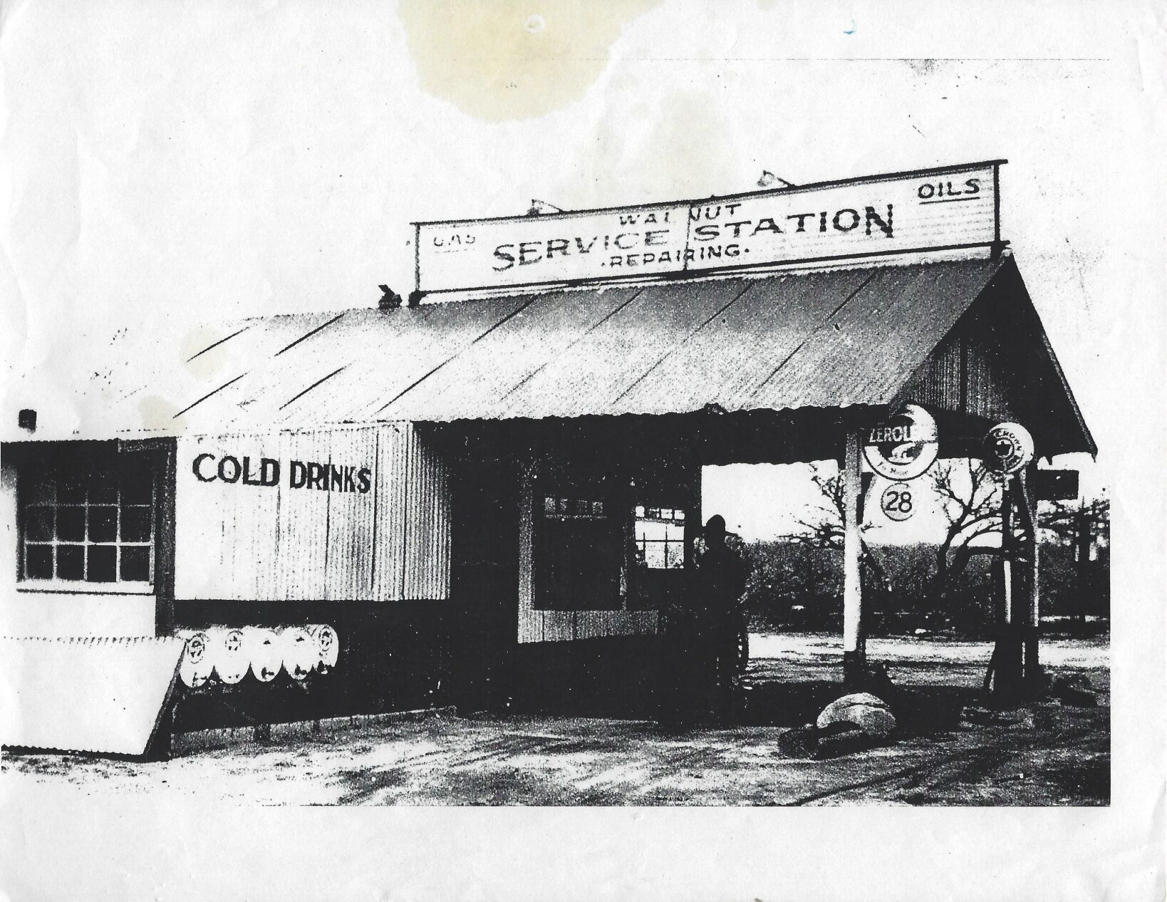 Gas-Station-Large-Brohaugh.jpg