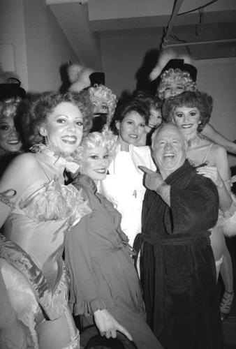 Mickey Rooney, Raquel Welch