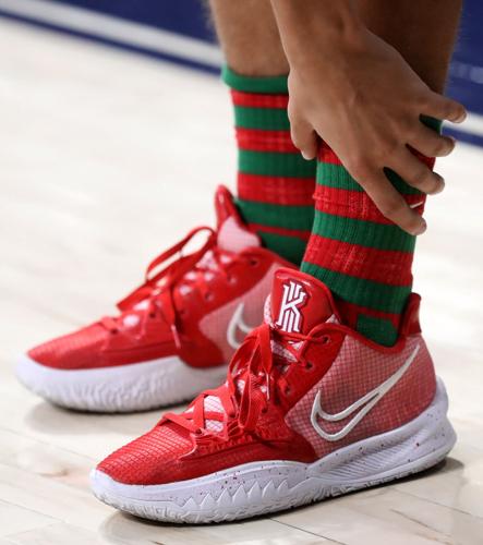 121921-tuc-spt-uabknotebook-p2