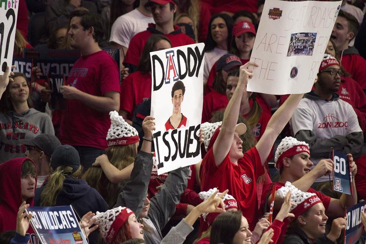 'College GameDay' signs