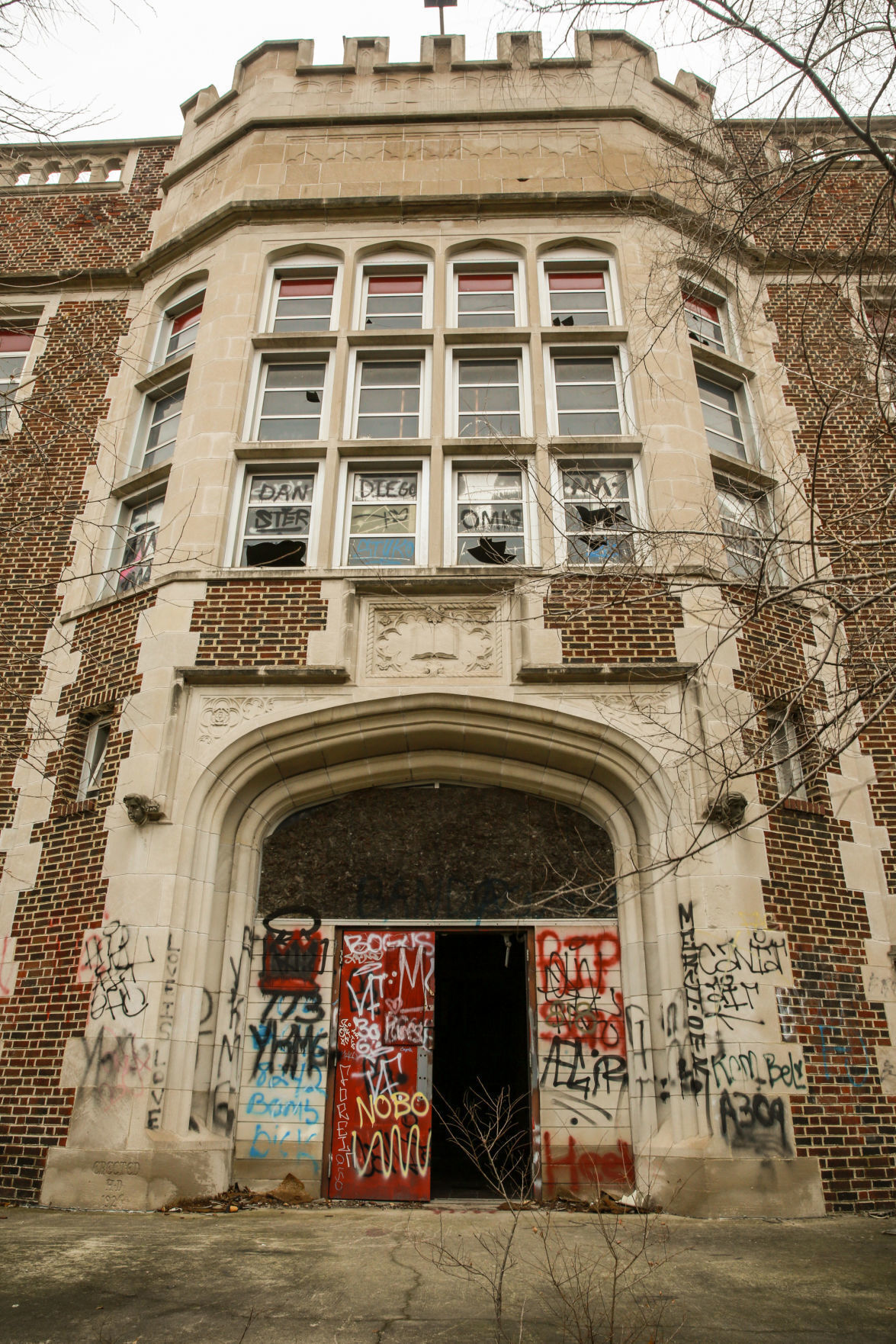 Murder, arson and hundreds of police calls: Old schools are active crime scenes in this city