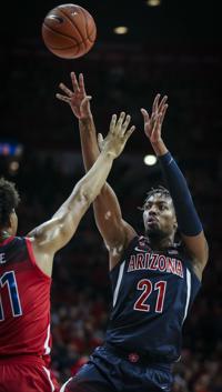 Sean Miller says Jordan Brown to become a 'double-figure scorer' for Arizona Wildcats