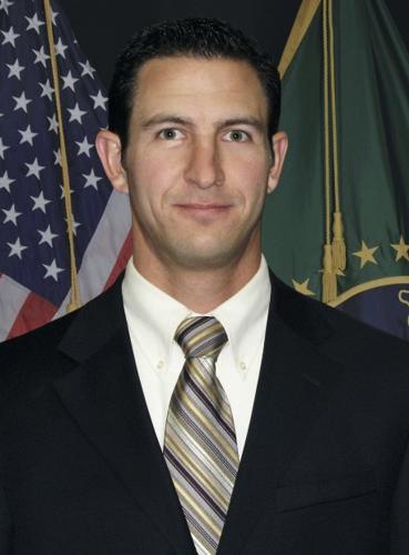 Over 1,000 join to remember fallen BP officer    