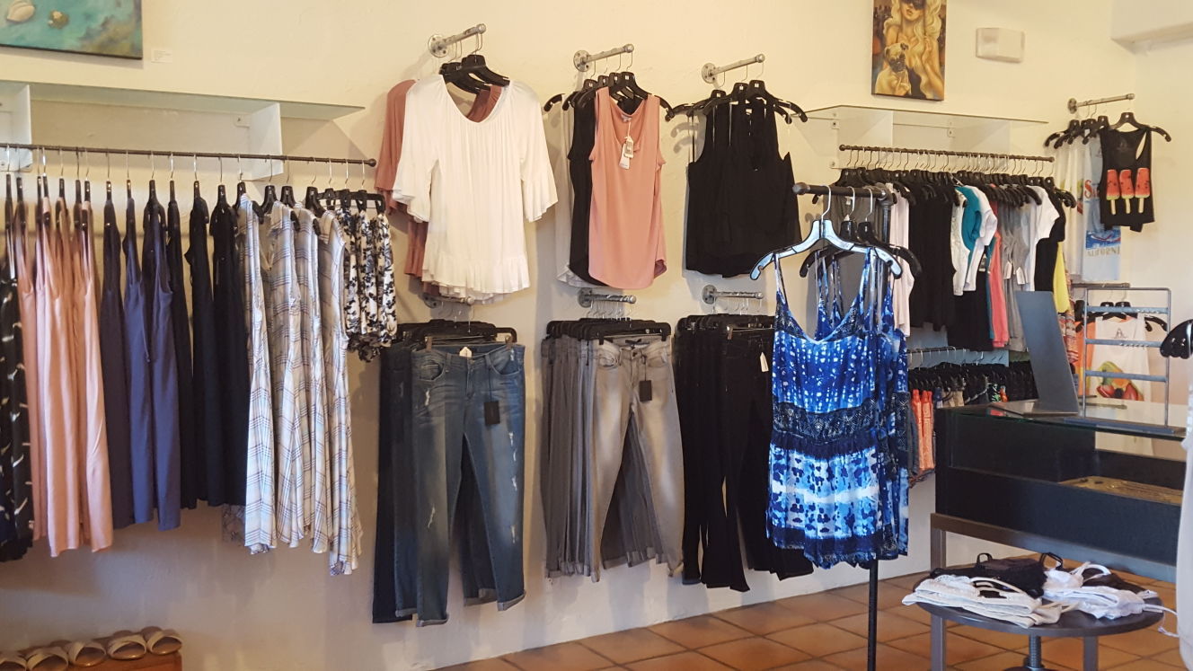 Tucson s own Zo Boutique moves to new spot on Campbell