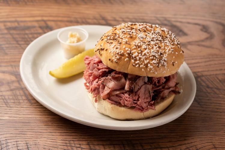 Anchor Bar, birthplace of Buffalo wings, is coming to Tucson