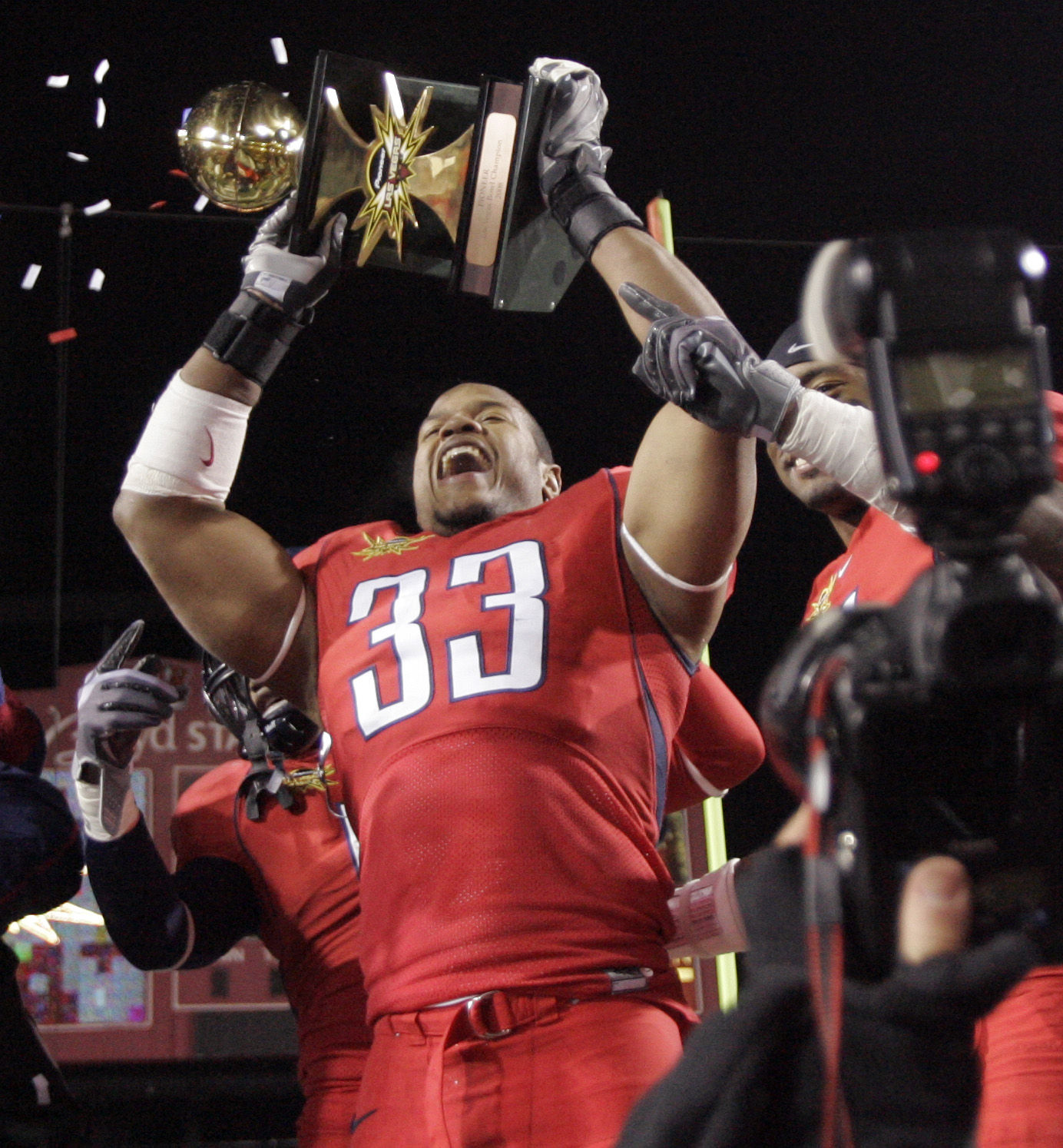 Arizona adds Ronnie Palmer, Quinn Thomas to football staff