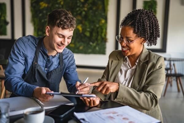 How Small Business Owners Can Overcome Cash Flow Challenges in Today’s Economy