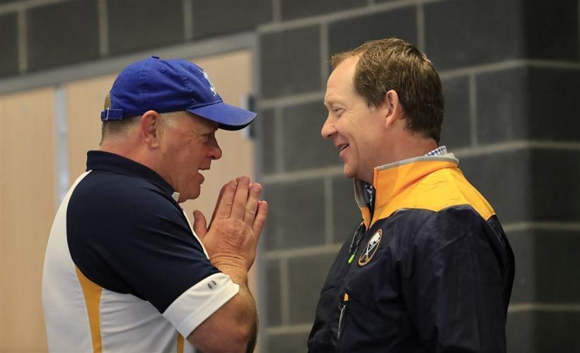 danny-gare-phil-housley-scull