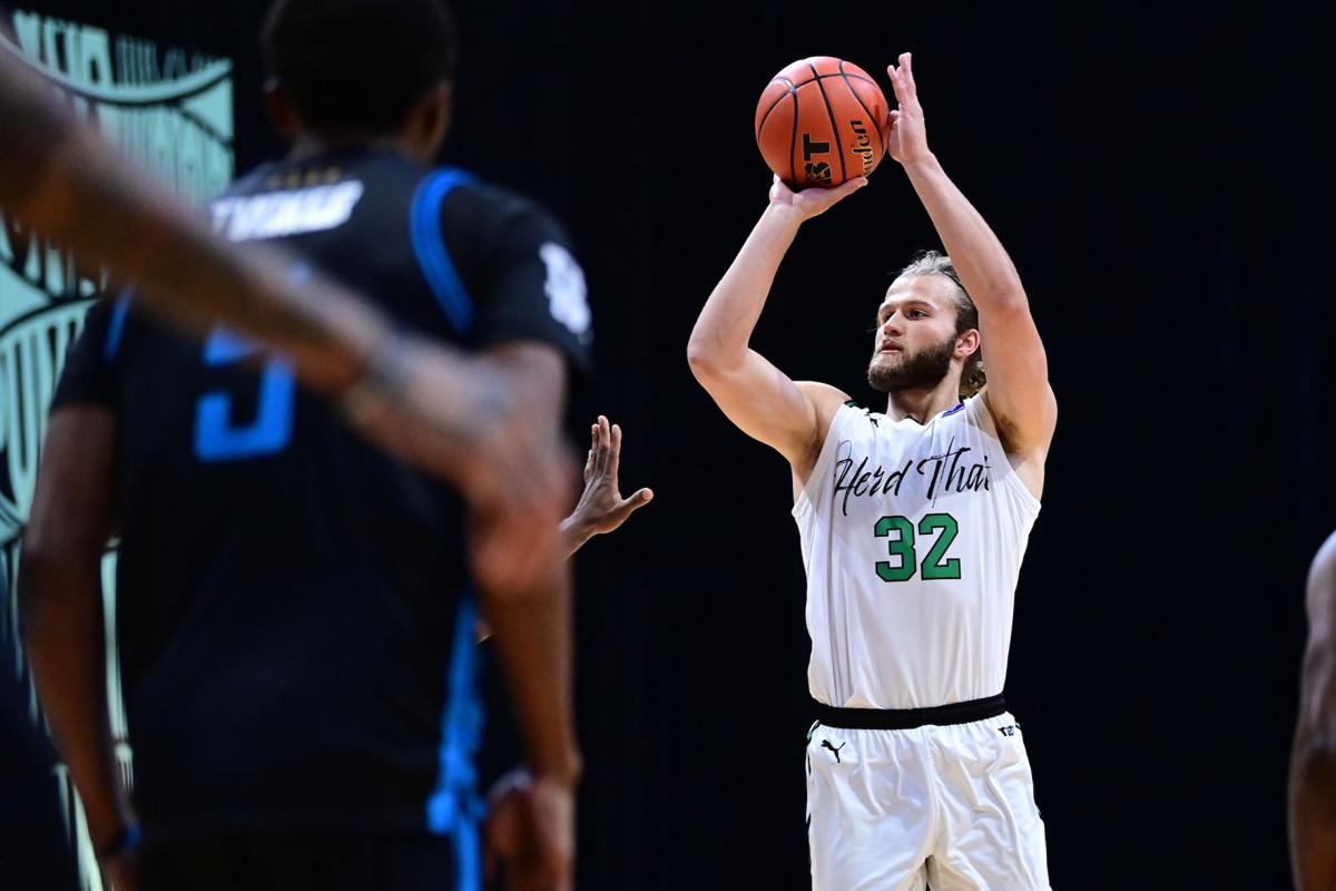 Overseas Elite Eliminates Former Wildcat Ryan Luther Herd That