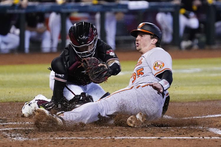 Orioles' Henderson, D-backs' Carroll among top MLB rookies