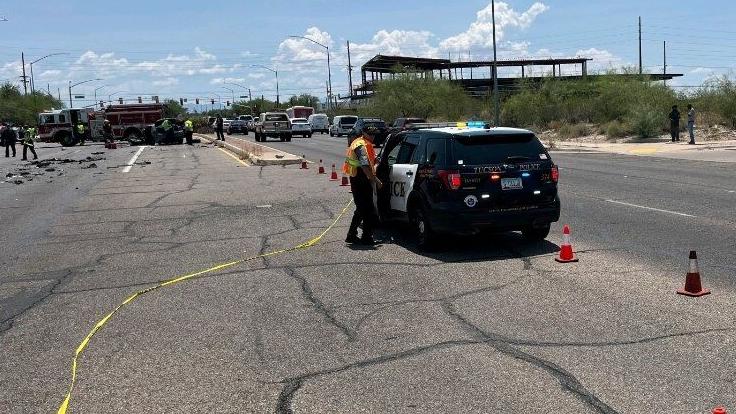 Tucson police investigate deadly crash on south side