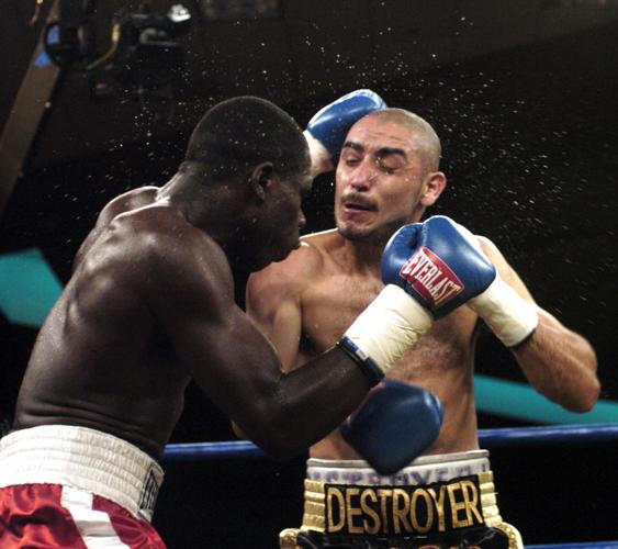 091021-tuc-spt-boxing-p3