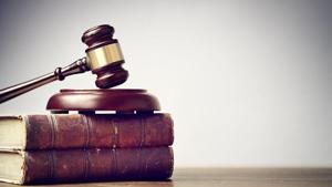 Judge strikes measure targeting unions from Arizona ballot