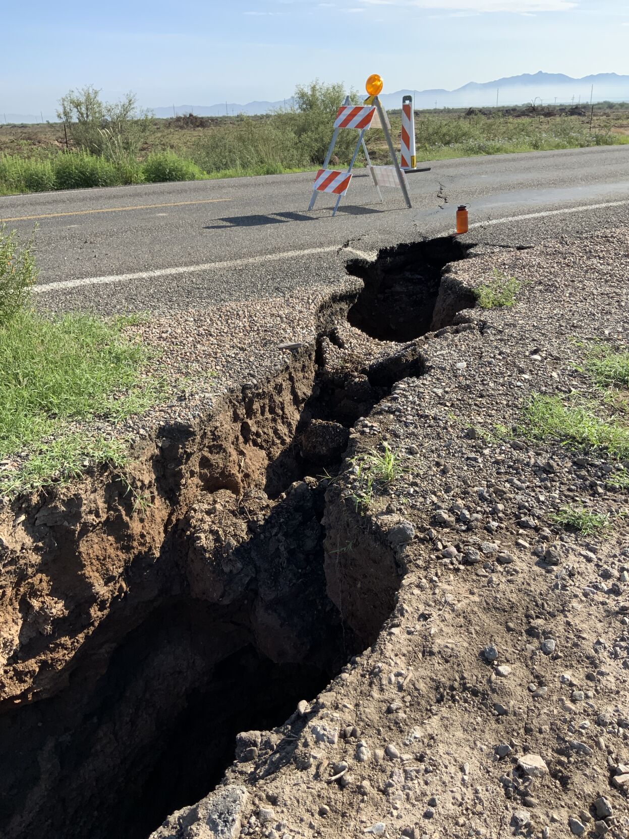 Fissures, Dragoon Road