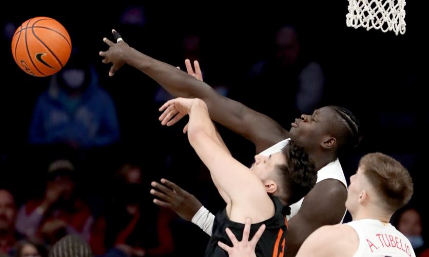 021822-tuc-spt-uabk-p2