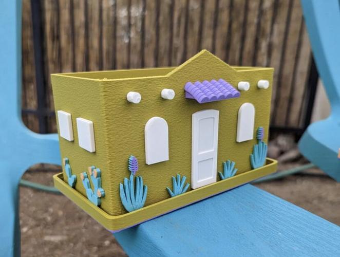 Plant Casitas