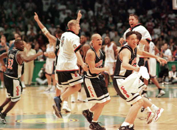 Arizona vs. Kansas, Sweet 16, 1997 NCAA Tournament