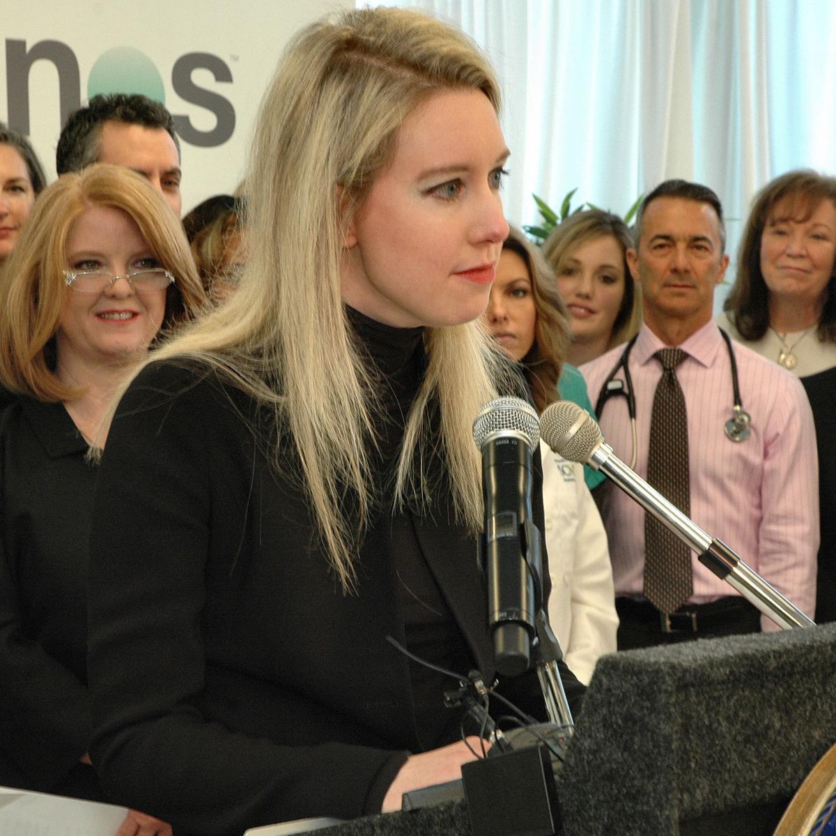 Theranos Founder Elizabeth Holmes Goes On Trial On Fraud Conspiracy Charges Arizona And Regional News Tucson Com