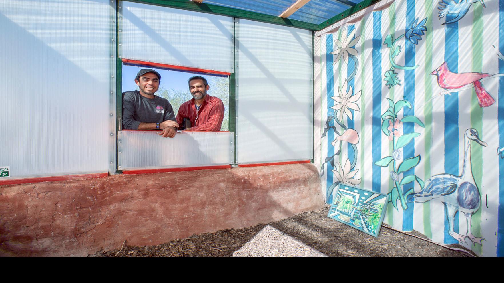 Solar Power Makes Aquaponic System Even More Eco Friendly Home