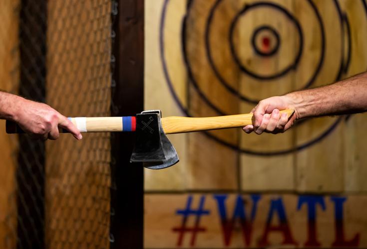 080121-tuc-spt-axethrowing-p3