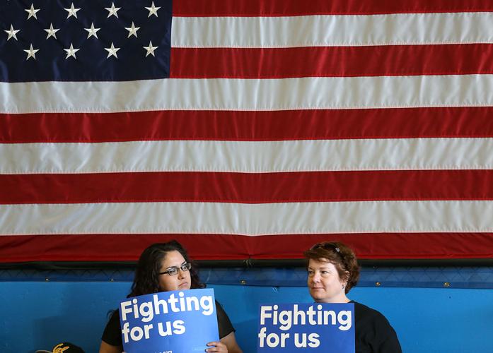 Pres. Bill Clinton in Tucson