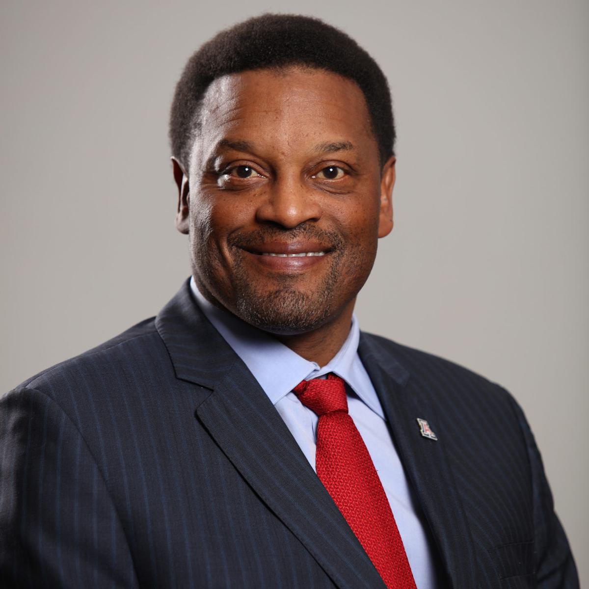 Sumlin mug (in suit)