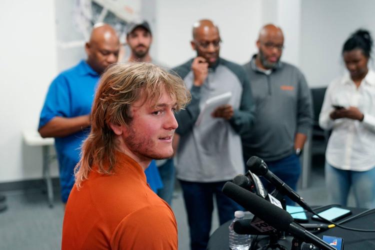 Texas Quarterbacks Football