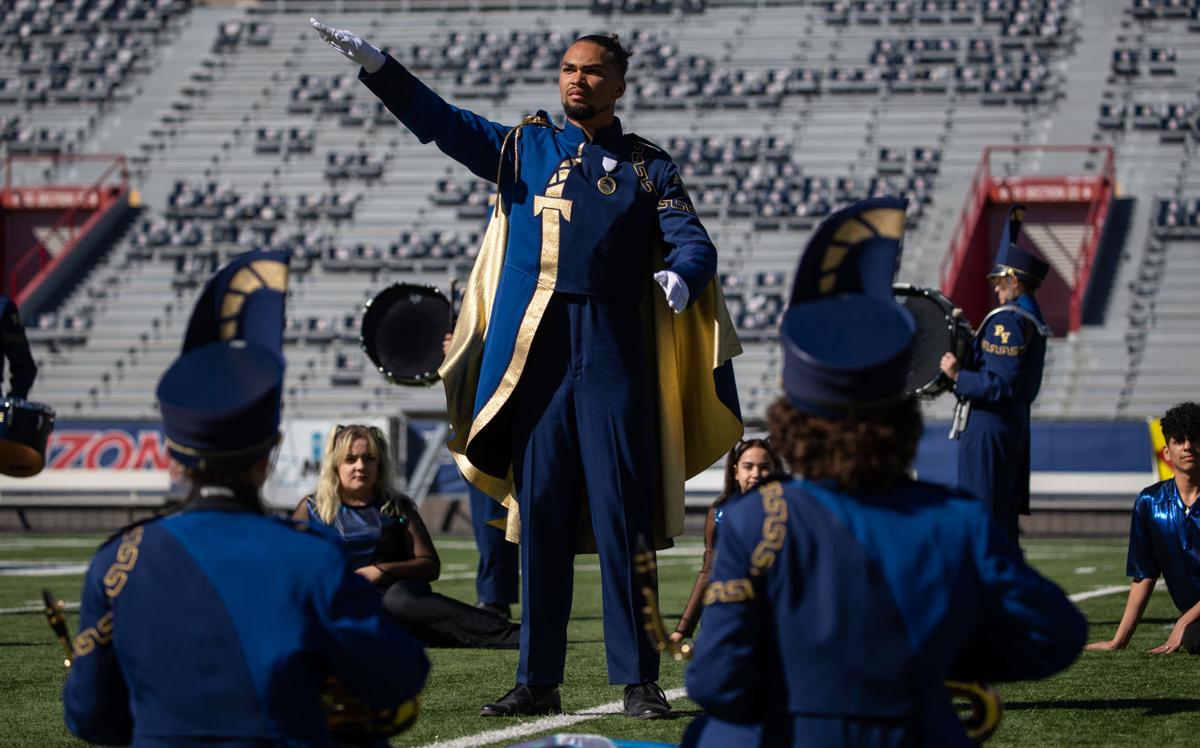 Photos 40 high school marching bands gather in Tucson for the