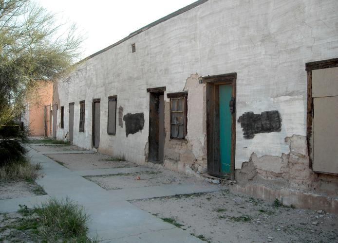 Diane Keaton lists historic Tucson home