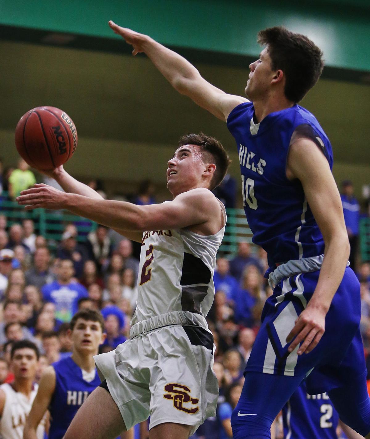 Salpointe Catholic vs. Catalina Foothills in boy's basketball 4A state semifinal