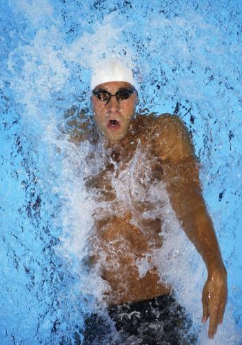 Fast start at aquatics center    