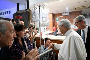 Pope Leo returns to Vatican