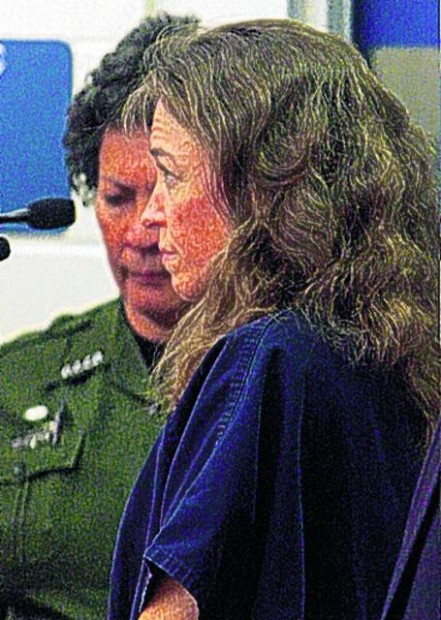 Ex-astronaut's lawyer sets record straight: no diapers  