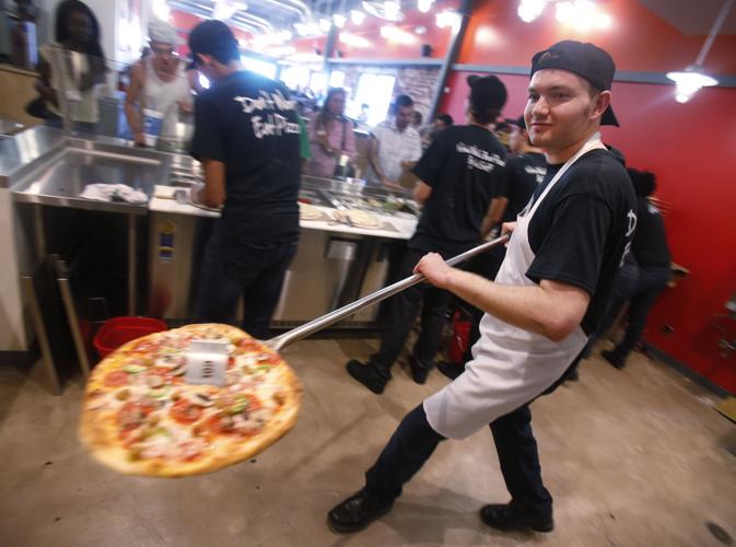 Pionic Pizza grand opening