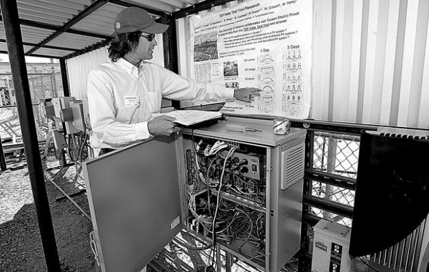 UA scientist helping TEP take the measure of solar energy  