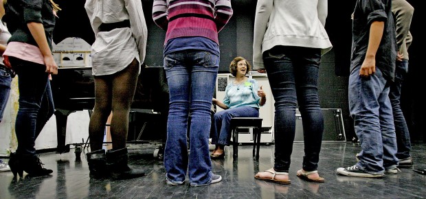 'The Last Five Years' stretches actors' abilities   