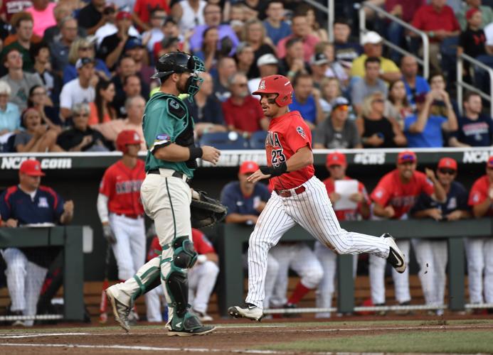 Arizona vs. Coastal Carolina in College World Series