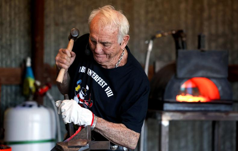 Tim Steller's column: Tucsonan pounds a life out of metal, horses, art