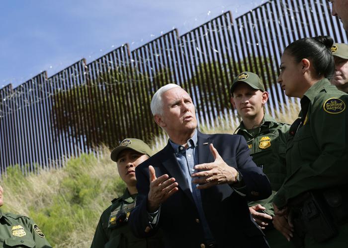 Pence at the border
