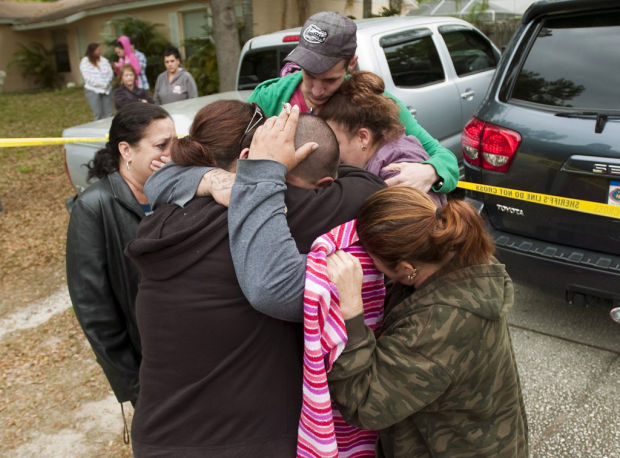 Sinkhole in bedroom swallows Fla. man    
