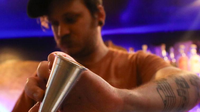 Tucson bars, restaurants pouring up storm of monsoon drinks - Vimarsana News