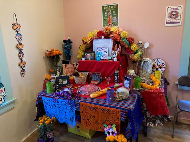 Dia de los Muertos ofrenda