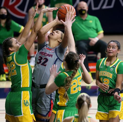 011521-spt-ua womens hoops-p3.jpg